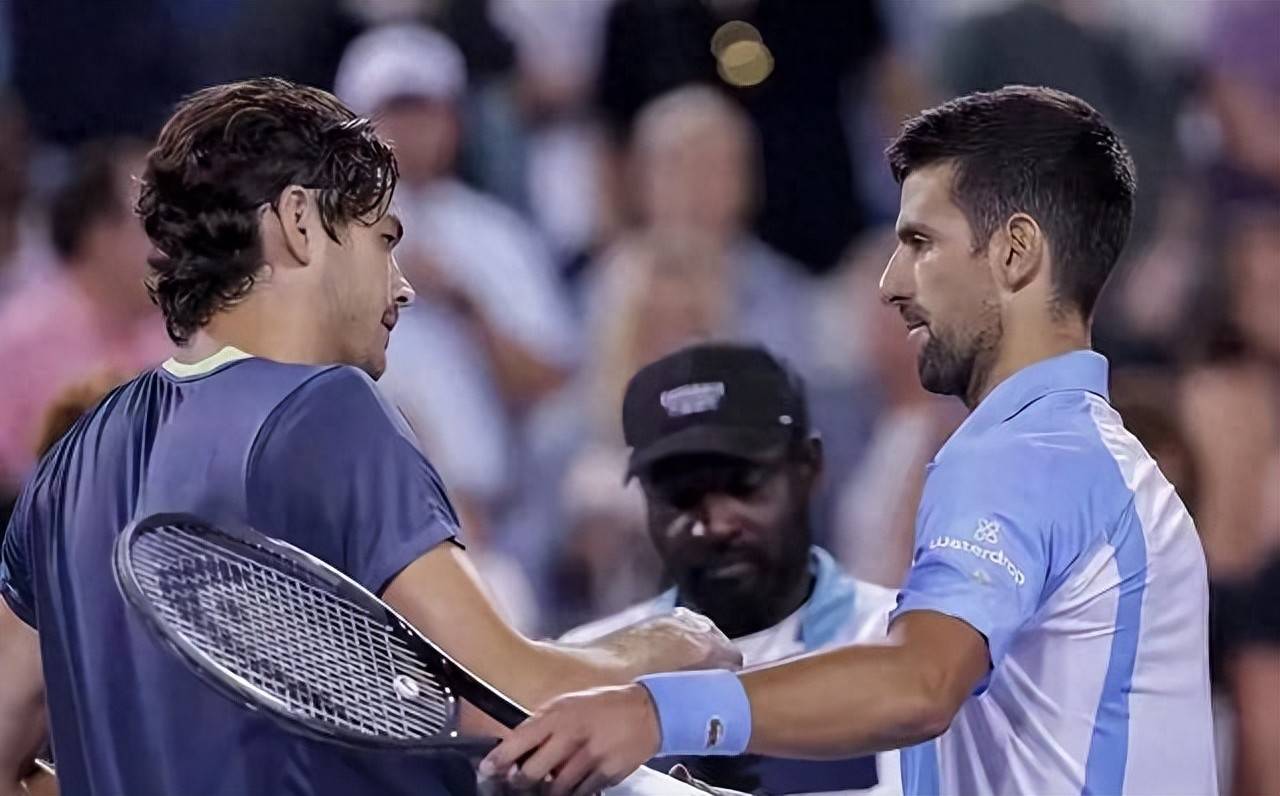 kaiyun-德罗巴与50激战老鹰分钟，夺冠胜负难料！，德约科维奇焦点对战全场沸腾不已的简单介绍-kaiyun